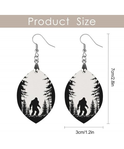 Bigfoot Forest Snow Wooden Dangle Earrings Drop Earrings Fashion Pendant Ear Hoops Gifts Prom Party for Women Girls Apricot s...